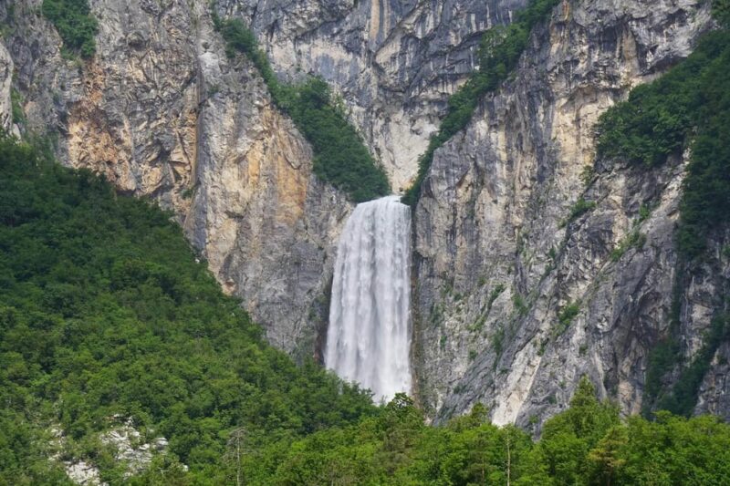 E-bike tour Soa valley: The ultimate explorer - Discovering Virje Waterfall and Boka Waterfall