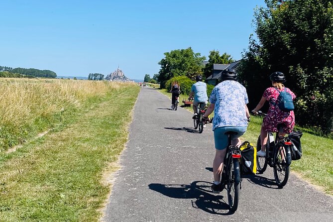 E-Bike Tour to Mont Saint Michel // Private guided tour - The Mont Saint Michel Visit: Over 3 Hours of Exploration