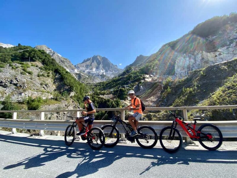 E-Bike Tour to the Carrara Marble Quarries with lard tasting - Key Points