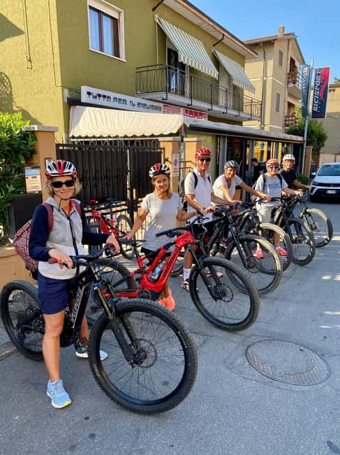 E-Bike Tour to the Carrara Marble Quarries with lard tasting - Visiting Colonnata and the Lardo Tasting