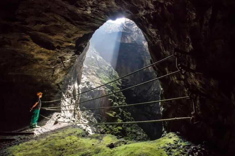 E-biking inside the mine tunnels on Monte Calamita, Capoliveri - Key Points