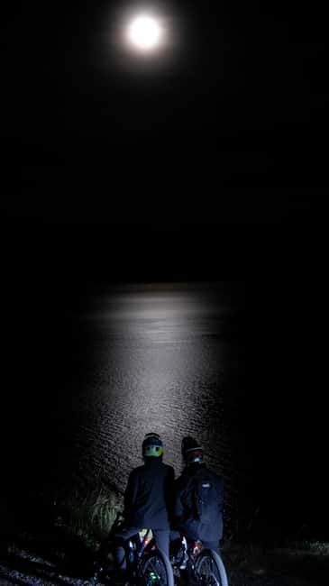 E-biking with the full moon reflected on the sea at Costa dei Gabbiani - The Top-Quality E-Bikes and Equipment