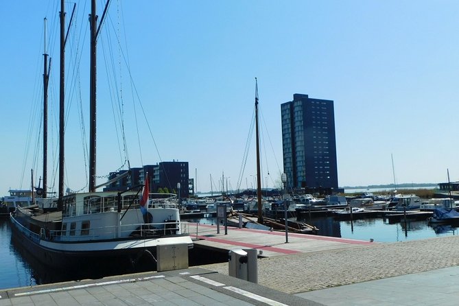 e-Scavenger hunt Almere: Explore the city at your own pace - Comparing with Other Activities in Amsterdam