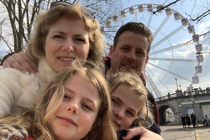 e-Scavenger hunt Boston: Explore the city at your own pace - Walking Through Historic Streets and Federal-Style Homes