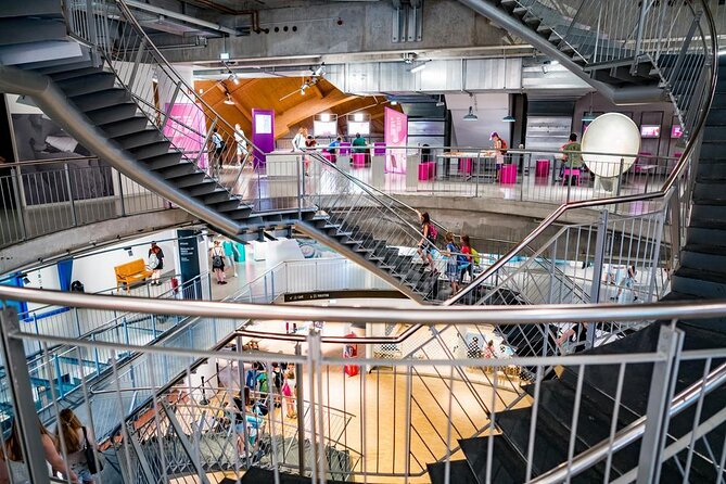 e-Scavenger hunt Bremen: Explore the city at your own pace - Discover Bremen with a Self-Guided e-Scavenger Hunt at Your Own Pace