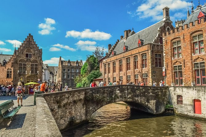 e-Scavenger hunt Bruges: Explore the city at your own pace - What Makes This Tour Stand Out