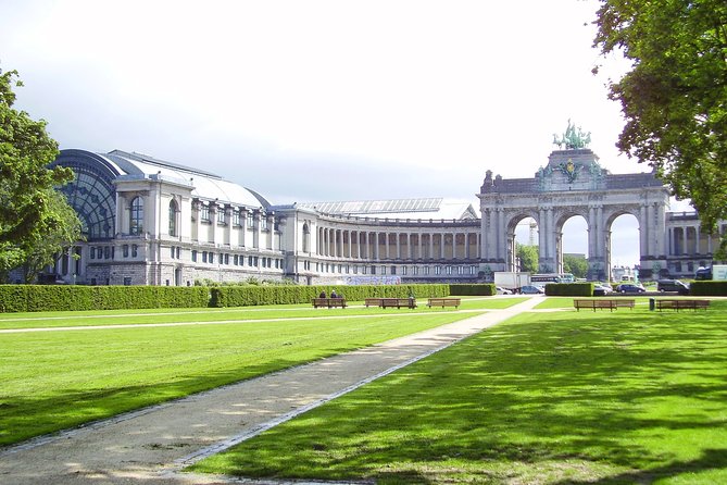 e-Scavenger hunt Brussels: Explore the city at your own pace - User Experience and Feedback