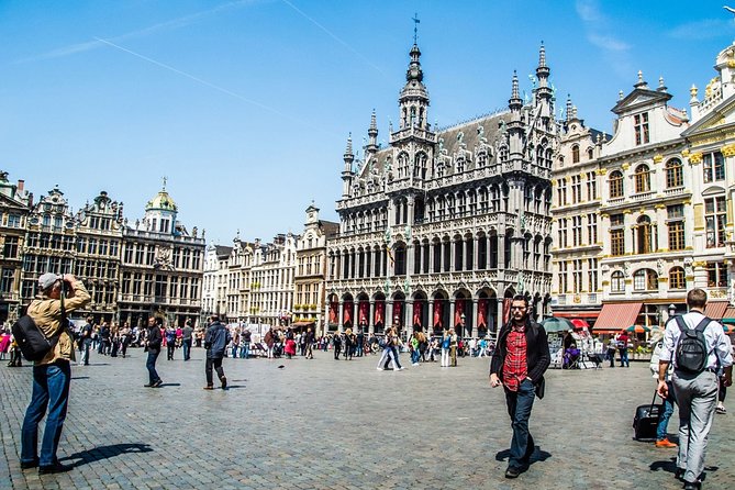 e-Scavenger hunt Brussels: Explore the city at your own pace - Accessibility and Additional Details