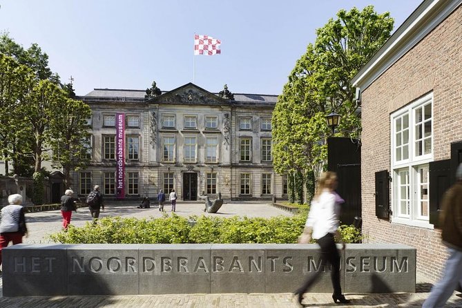 e-Scavenger hunt Den Bosch: Explore the city at your own pace - Enhancing the Experience for Families and Groups