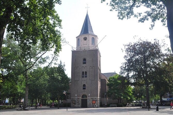 e-Scavenger hunt Emmen: Explore the city at your own pace - Starting Point at Wilhelminastraat in Emmen