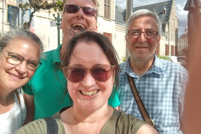 e-Scavenger hunt Honfleur: Explore the city at your own pace - The Experience: Play When and How You Want