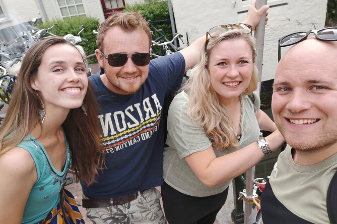 e-Scavenger hunt Koblenz: Explore the city at your own pace - Walk Through the Historic Basilica of St. Kastor