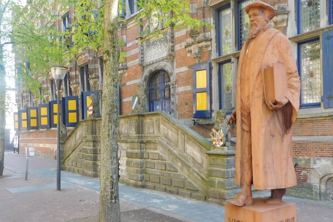 e-Scavenger hunt Leeuwarden: Explore the city at your own pace - Group Suitability and Group Dynamics