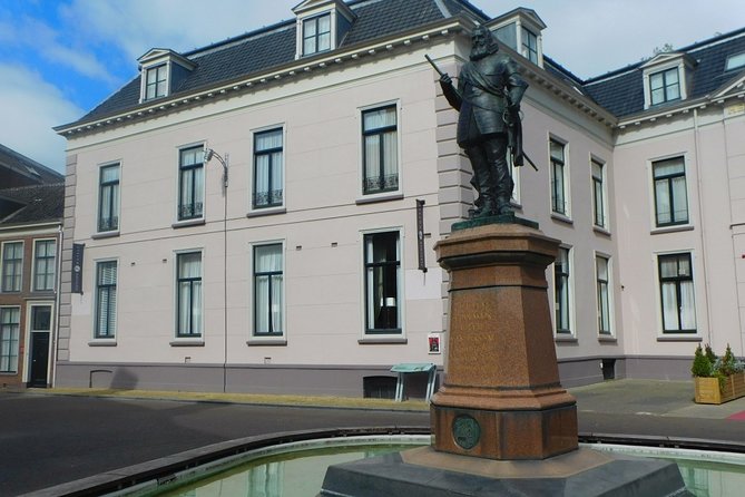 e-Scavenger hunt Leeuwarden: Explore the city at your own pace - Practical Tips for Participants