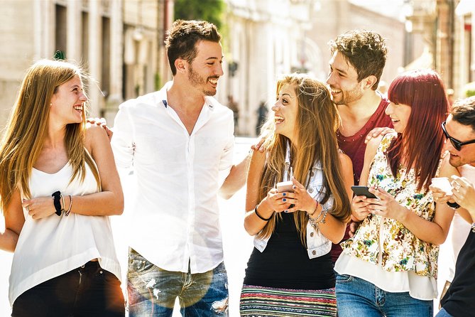 e-Scavenger hunt Leiden: Explore the city at your own pace - Discover Leiden with an Interactive Smartphone Scavenger Hunt