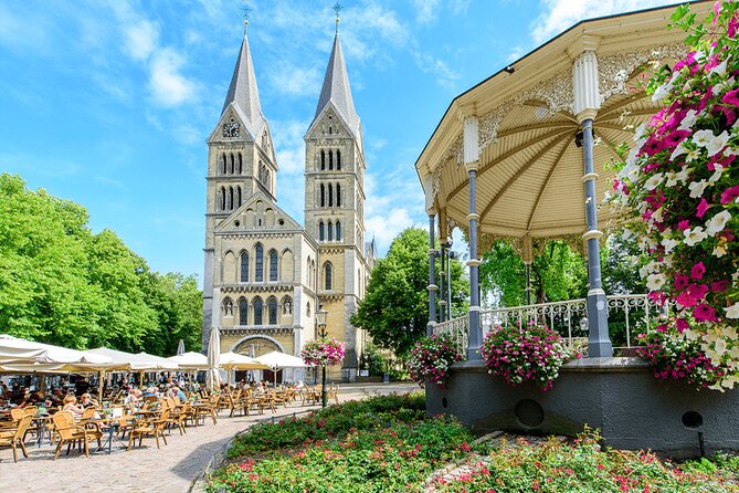 e-Scavenger hunt Roermond: Explore the city at your own pace - Starting Point at Brasserie De Lobby