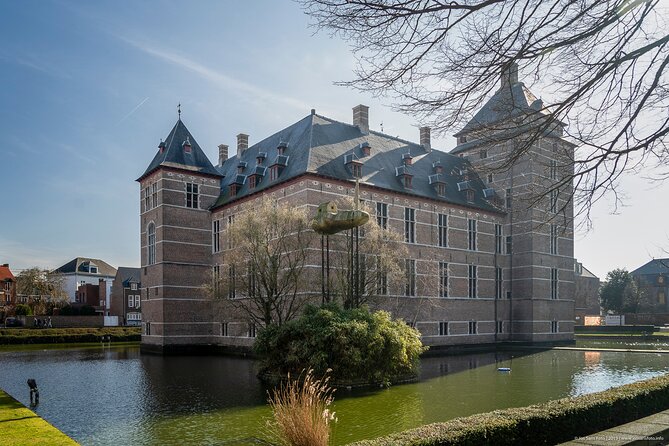 e-Scavenger hunt Turnhout: Explore the city at your own pace - The Birth of Turnhout’s Playing Card Industry