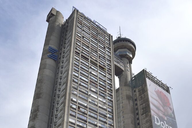 E-Scooter Communist New Belgrade Tour - Why the Guide Quality Matters