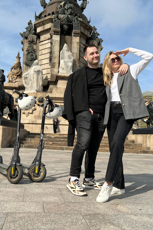 E-Scooter Guided Exploration of Barcelona - Exploring the Lush Sprawls of Ciutadella Park