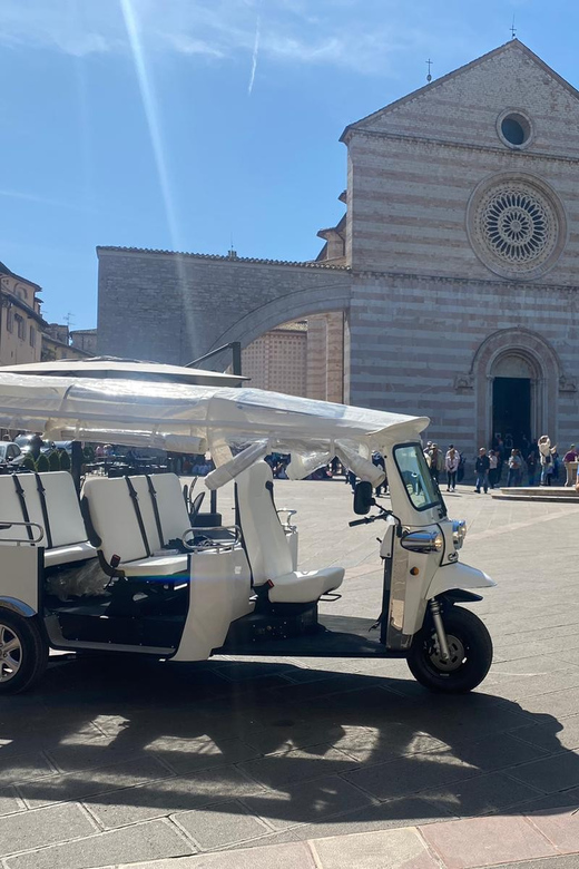 E - Tuk Panoramic Tour Assisi with audio guides - Assisi’s Green Electric Tour: Discover the City with Eco-Friendly Comfort