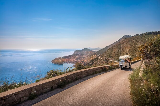 E-Tuk Tuk Tour in Dubrovnik - Guided Commentary and Local Knowledge