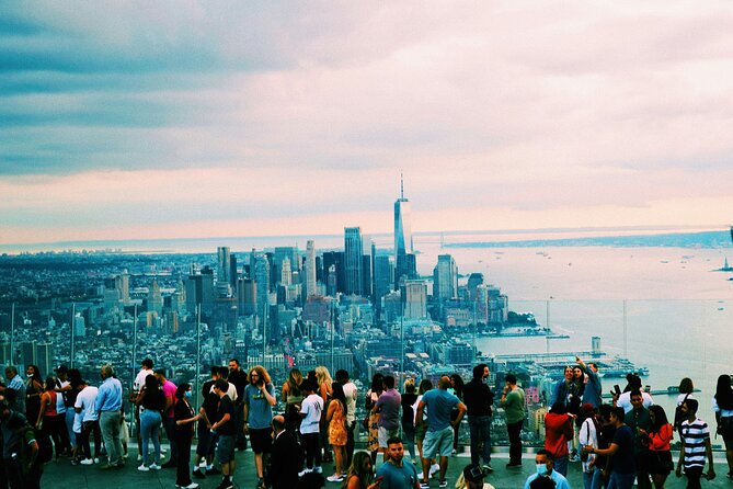 Early Access New York Edge to Little Island Pier Adventure Tour - Walking the Elevated Greenway: The High Line