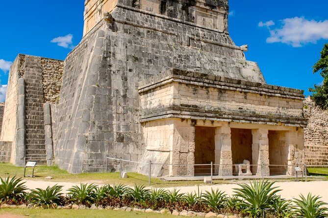 Early Tour at Chichen Itza with Cenote and Valladolid Round Trip - Valladolid’s Colonial Charm in a Limited Time
