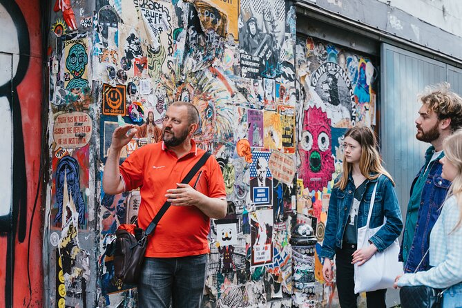 East End London Instagrammable Street Art and Graffiti Tour - Iconic Artworks on Hanbury Street
