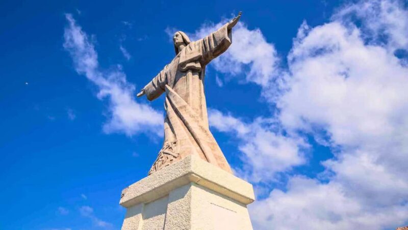 East Madeira: Private Tour with Views & History - Machico: Madeira’s Historic Port and Cultural Hub