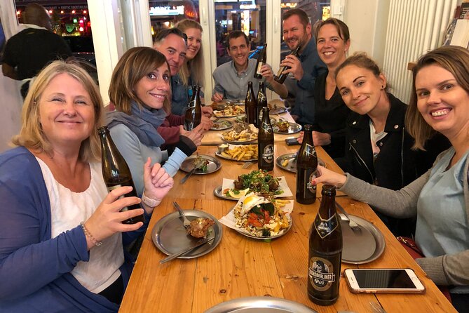 East Meets West: Berlins Street Art & Culinary Culture - Key Points