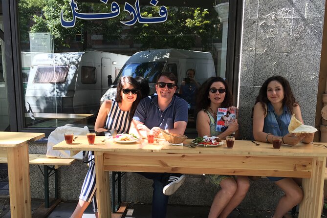 East Meets West: Berlins Street Art & Culinary Culture - Why This Tour Stands Out in Berlin