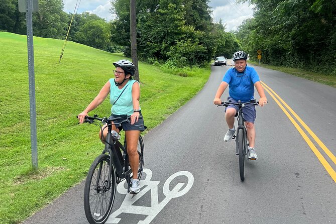 East Nashville Neighborhood E-bike Tour - Visiting the Schermerhorn Symphony Center & Downtown Landmarks