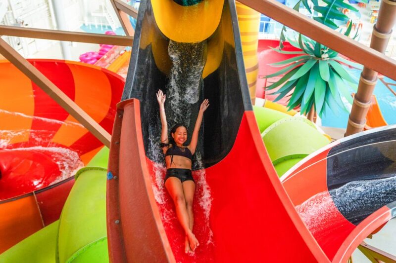 East Rutherford: Dreamworks Indoor Water Park Entry Ticket - Water Rides and Slides for All Ages
