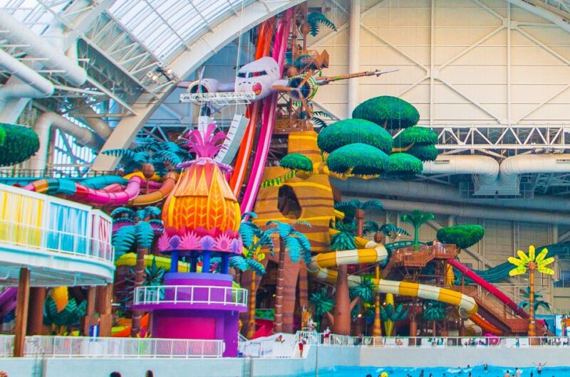 East Rutherford: Dreamworks Indoor Water Park Entry Ticket - Family-Friendly and Kiddie Rides