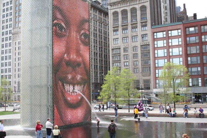 Eastside Chicago The Heist Exploration Game and Tour - Uncover the History of Lurie Garden