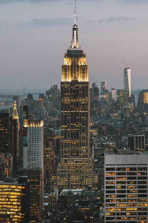 Easy Access  Empire State Building & NYC Harry Potter Shop - Logistics and Meeting Point Details