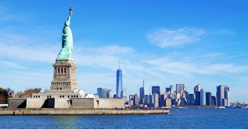 Easy Access Statue of Liberty & Brooklyn Bridge Discovery - Exciting Combo Tour of Statue of Liberty and Brooklyn Bridge in Just 4 Hours