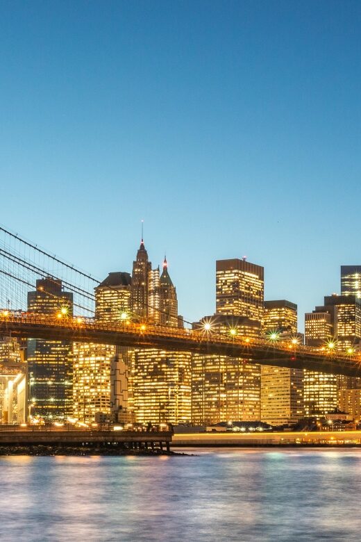 Easy Access Statue of Liberty & Brooklyn Bridge Discovery - Early Access Ferry to Liberty Island