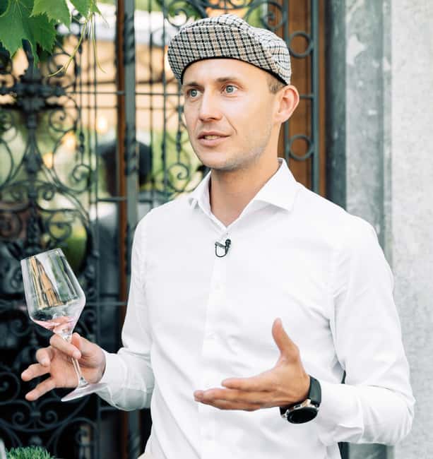 Eat & Drink Ljubljana Food Tour by Sigismundi - Practical Details: Logistics and Recommendations