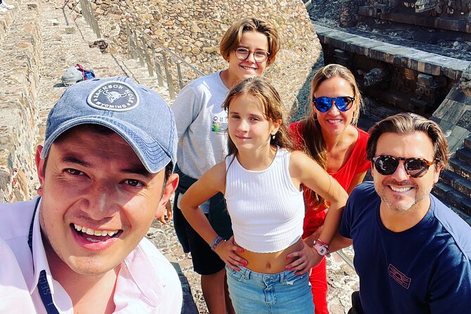 Eat in a local house & access to restricted areas in Teotihuacan - Return Journey and Tour Logistics