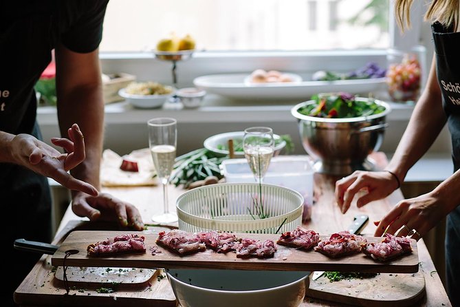 Eat Like a Berliner: Market Tour, Cooking Class and Lunch - Key Points