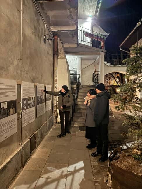 Eat Like a Local with Magda - Private Polish Food Tour - Tasting at Plac Nowy and Final Food Delights