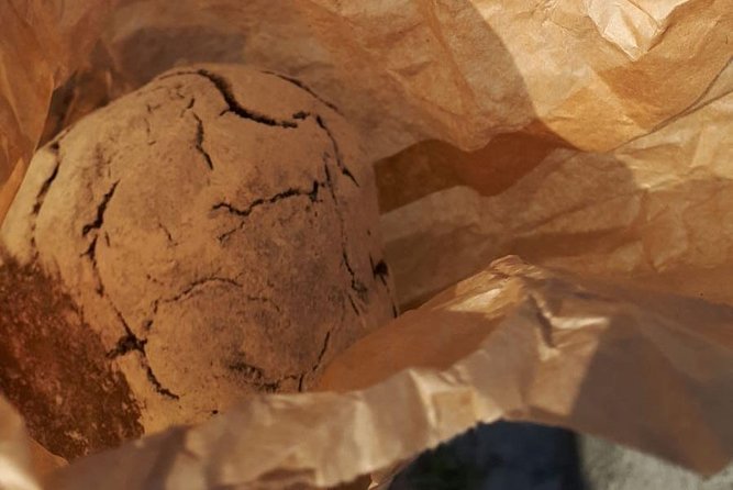 Eat & Tell Porto's Tale: The historical tour that goes through your stomach! - Culinary Highlights: Breakfast, Lunch, and Snacks