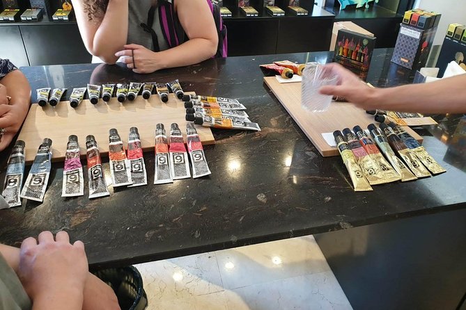 Eat & Tell Porto's Tale: The historical tour that goes through your stomach! - The Tour’s Ending at Ribeira Square