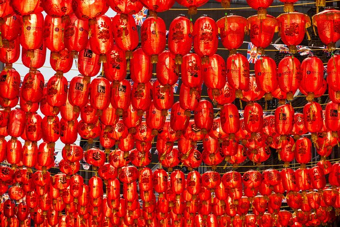 Eating London: Twilight Soho VIP Food & Drinks Tour - Accessibility and Practical Tips