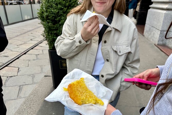 Eating Milan Street Food Tour with Guided Tasting and Sightseeing - The Opera House and City Hall at Piazza della Scala