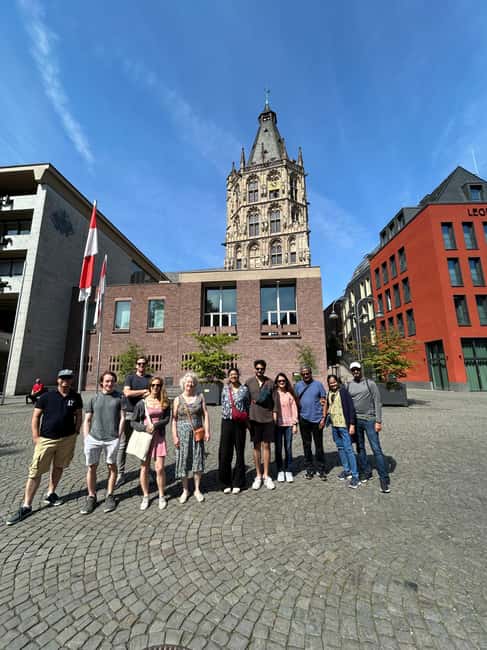 Eau de Cologne: a walking tour about Cologne's fragrance - Exploring the Historic Old Market Square and Town Hall Tower