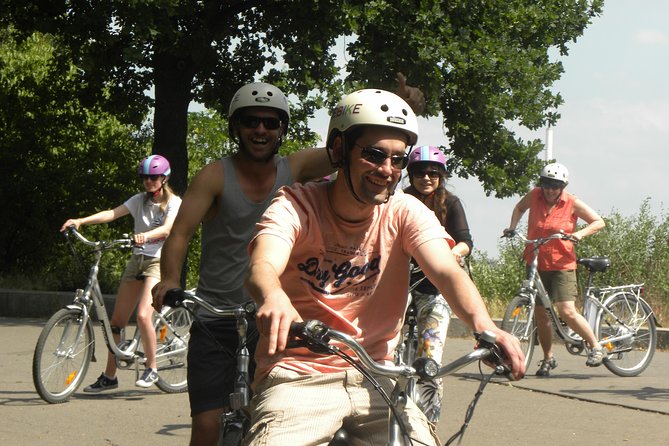 Ebike Prague Tour - Timing, Pacing, and Crowd Levels