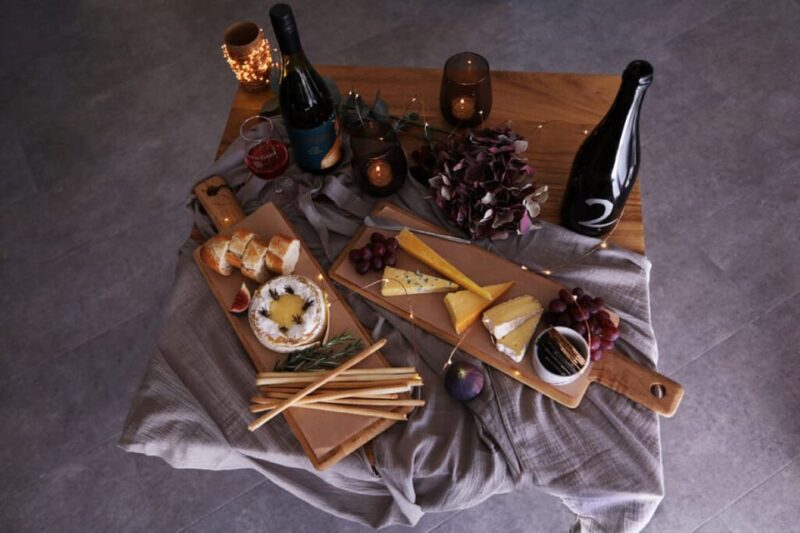 Ebike Tour Albourne Estate: Wine Tasting and Downs eBiking - The Experience Provider: Cannonball Bikes Brighton