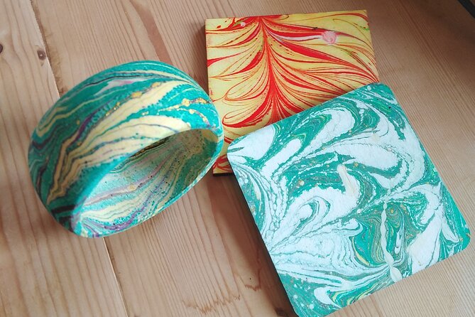 Ebru Marble Art / Ancient technique of marble painting on water - Practical Details and Group Size